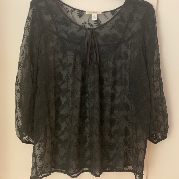 Black 100% Silk Blouse With Floral Embroidery - Picture 2 of 9